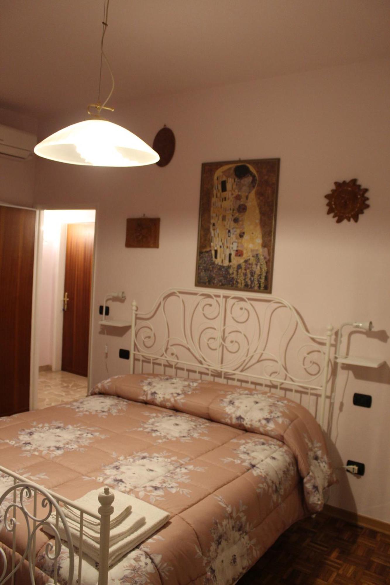 B&B Marilyn Rávena Exterior foto